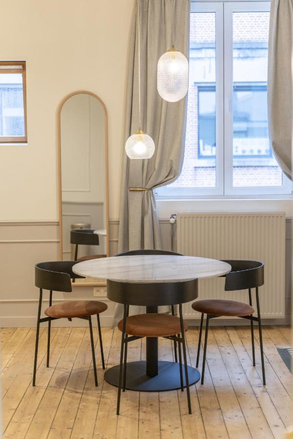Shway Le Pierre Appartement Antwerpen Buitenkant foto