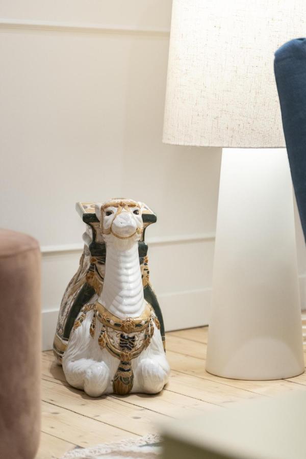 Shway Le Pierre Appartement Antwerpen Buitenkant foto