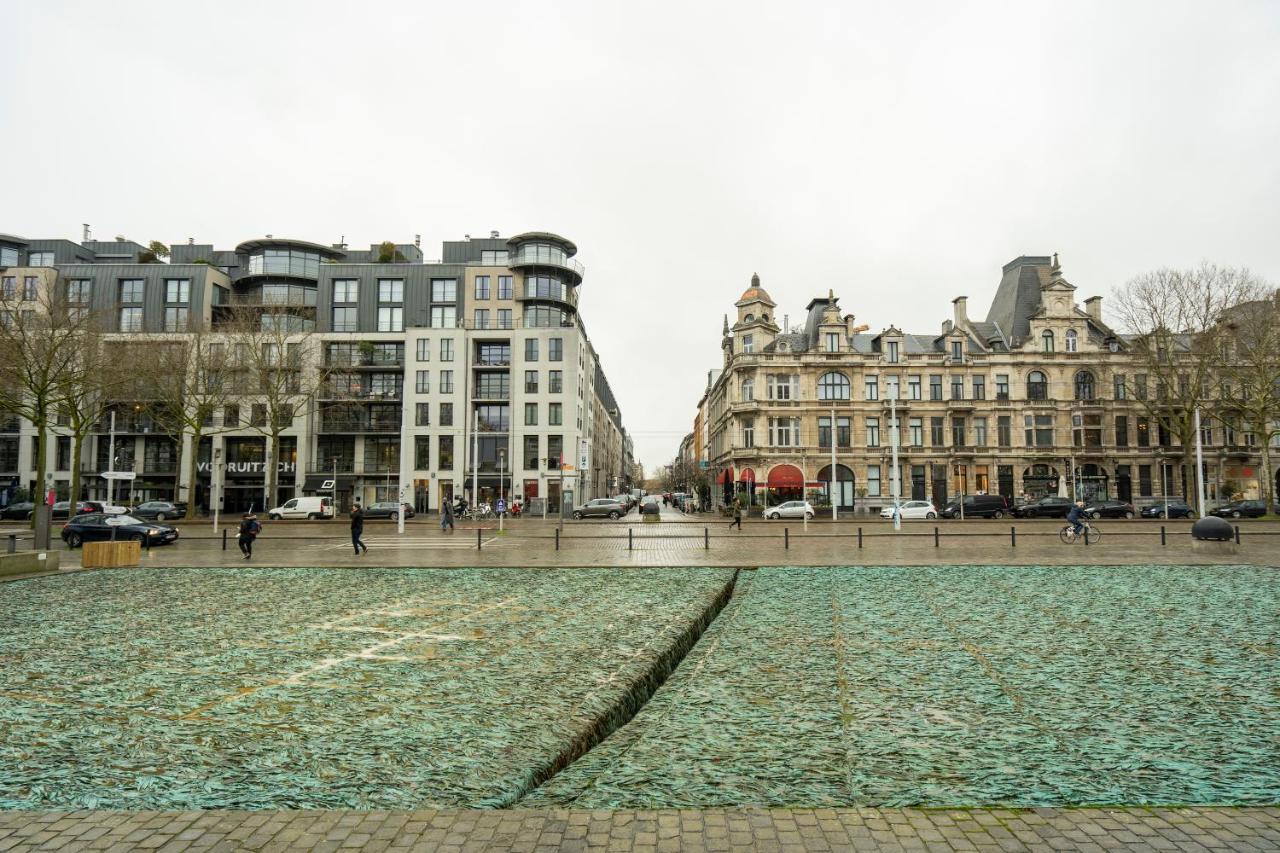 Shway Le Pierre Appartement Antwerpen Buitenkant foto